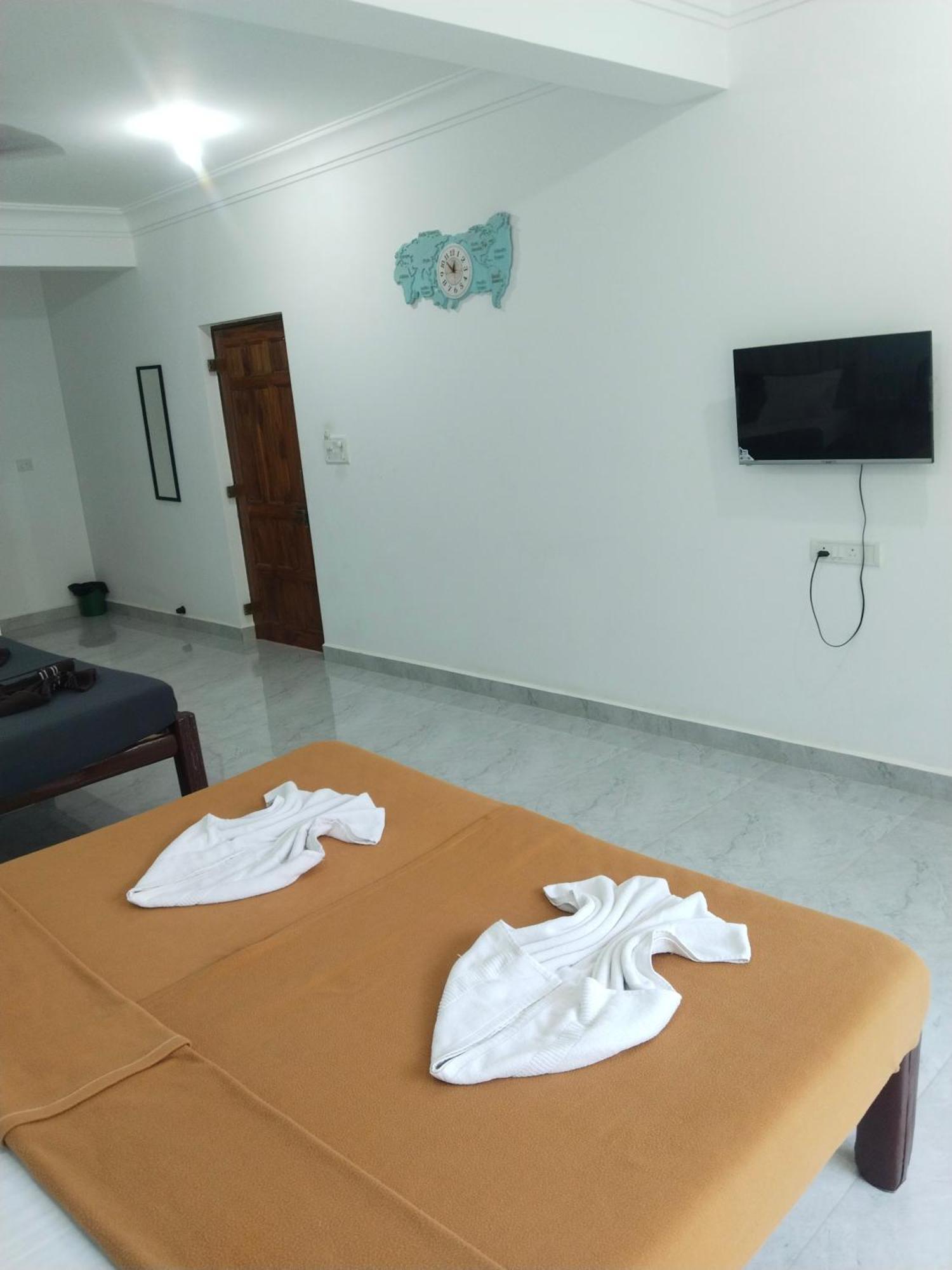 Guest house Ocean's Edge By Vincen Calangute